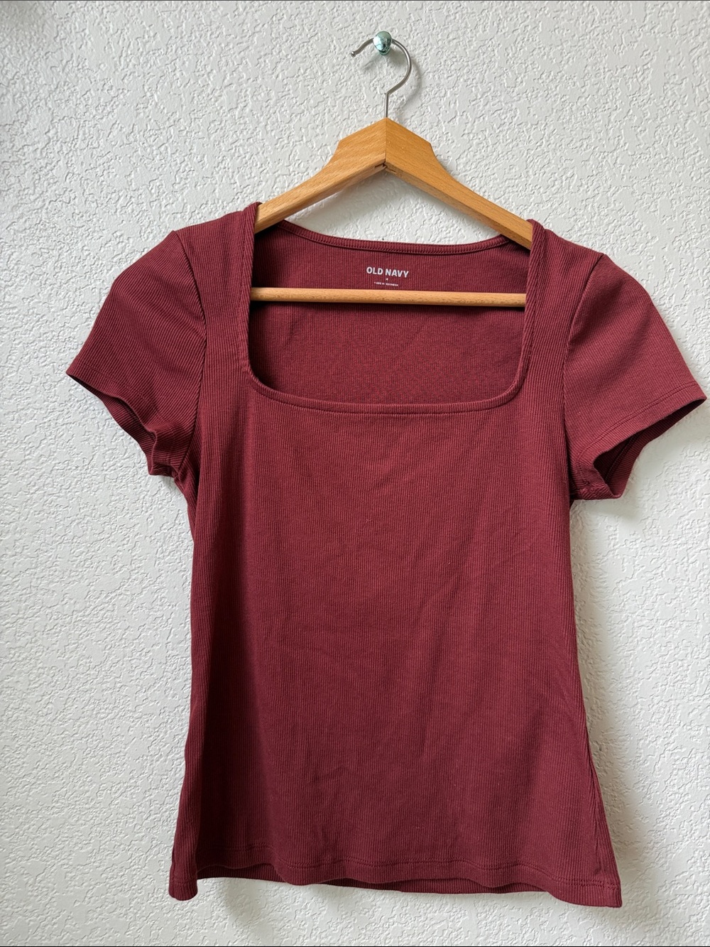 Old Navy Square Neck Short Sleeve Shirt Cropped Red Maroon size Medium - Picture 3 of 6
